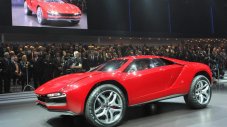 Giugiaro кръстоса кросовър с болид от Формула 1