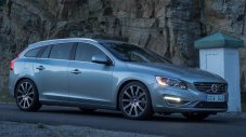Volvo изтегля 145 000 коли заради проблем с вратите