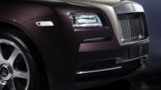 Rolls-Royce се прицели във Ferrari FF