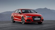 Audi дразни европейците със седан RS3