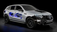 Mercedes-Benz направи прозрачен EQC