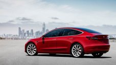 Tesla с 250% ръст на продажбите в Европа