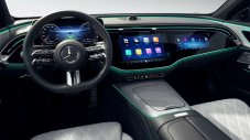 Mercedes-Benz разкри интериора на новата E-Class