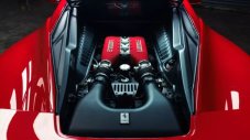 Разбито Ferrari 458 помага за създаването на новия Corvette Z06