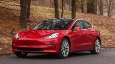 Tesla модернизира зарядните си станции в Европа