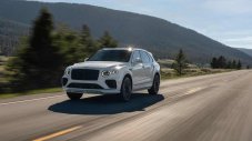 Bentley показа най-мощния си кросоувър