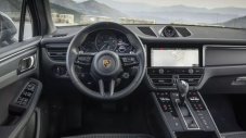 Porsche се извини на клиентите си за &bdquo;опростените&ldquo; автомобили