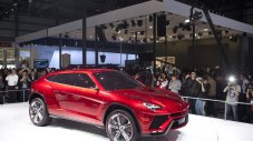 И Lamborghini се предаде - пуска хибриден Urus