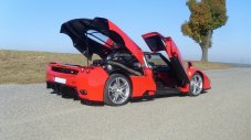 Реплика на Ferrari Enzo с двигател BMW
