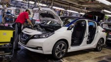Nissan пуска Leaf с по-голям капацитет на батерията