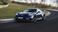Porsche 911 GT3 размаза рекорд на Нюрбургринг