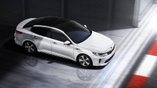 Kia Optima GT идва в Европа след месец