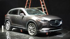 Mazda не успя да скрие новия CX-9