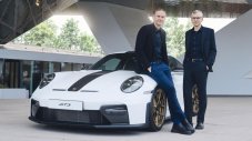 Печалбата на Porsche се срина с 90%