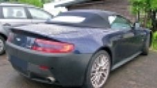 Aston Martin подготвя V12 Vantage Roadster