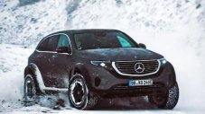 Как се справя електрическият Mercedes-Benz на тежък терен