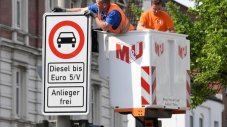 Градовете в Германия вече могат да забраняват дизела