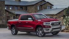 Крадци задигнаха 8 пикапа RAM 1500 направо от завода