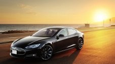 Tesla се изложи с продажбите