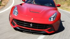 Европейската дългова криза не може да спре Ferrari