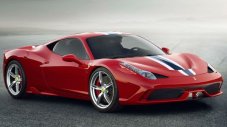Китайка разби чисто ново Ferrari 458 (ВИДЕО)