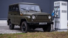 И УАЗ ще електрифицира напълно гамата си