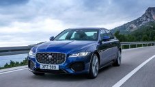 Jaguar остави XF без V6 двигатели и ръчни скорости