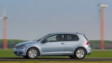 Новият Golf TDI BlueMotion минава 1500 км с едно зареждане