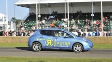 Nissan Leaf с рекорд за най-бързо изкачване на хълма Гудууд 