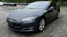 В какво състояние е Tesla Model S след 200 000 км