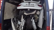 Румънец разфасова BMW X6 и го напъха в бус