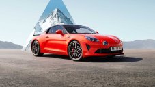Alpine A110 идва с повече мощност и нова мултимедия
