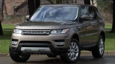 Запалил се Range Rover унищожи цяла къща