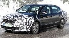 В Skoda работят върху модернизацията на Superb. 