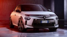 Lancia представи електрически хот-хеч