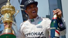 Хамилтън спечели трета домашна победа във Формула 1