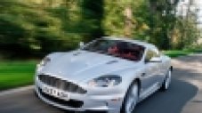 Aston Martin викат в сервизите 1090 автомобила