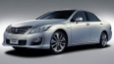 Toyota Crown Special Edition &ndash; богато оборудване и по-ниска цена