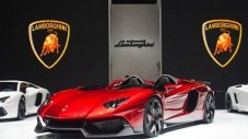 Lamborghini Aventador J продаден за 2.1 млн. евро