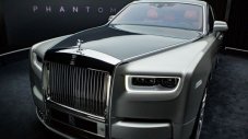 Най-луксозният автомобил в света минава на ток