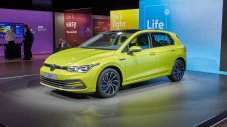 Новият VW Golf - вече и официално