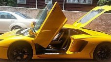 Рапърът 50 Cent продава Lamborghini Aventador