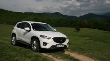 Mazda готви компактен кросовър