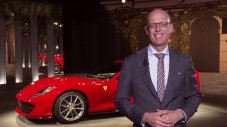 Ferrari освободи трима от шефовете си