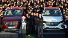 Турският президент подкара националния електромобил