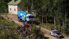 Kamaz Dakar по петите на VW Polo WRC