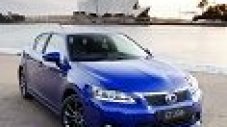 Идва горещ Lexus CT 300h