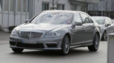 Нови неофициални снимки на модернизирания Mercedes S63 AMG