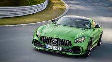 Mercedes-AMG GT R се оказа по-евтин от Porsche 911 Turbo