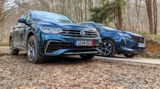 Volkswagen Tiguan срещу Peugeot 3008: мач за титлата